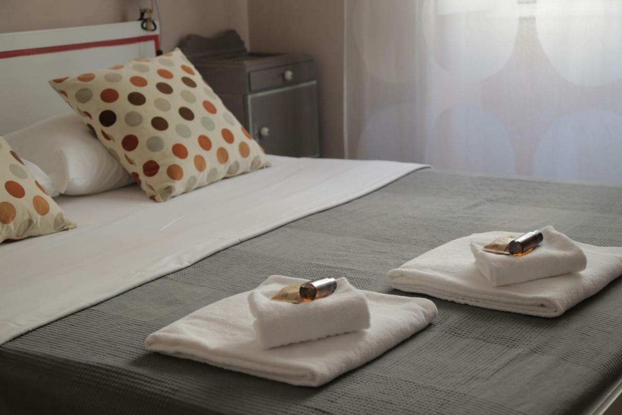 Coral Guest House Rom Eksteriør billede